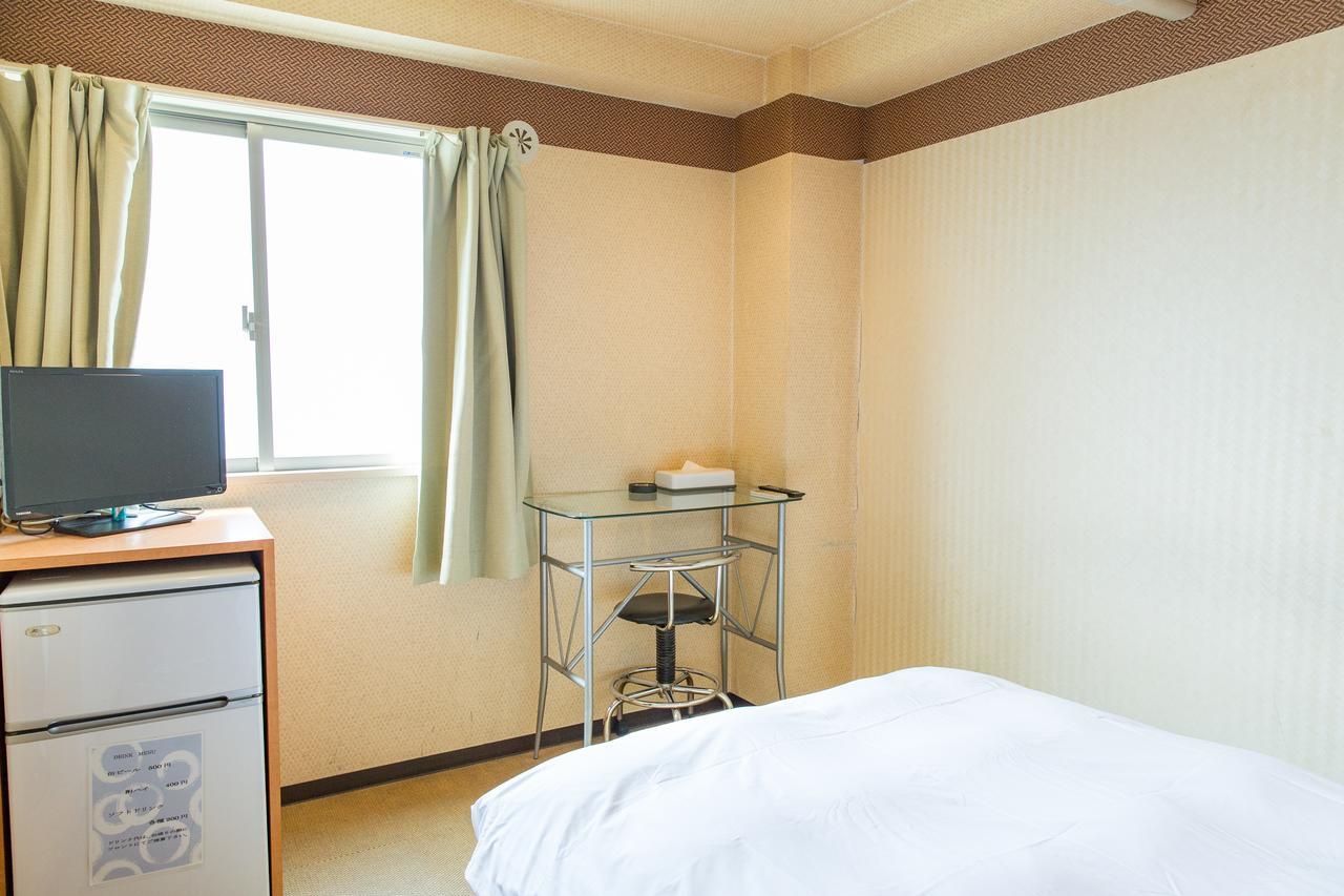 Uehonmachi Plaza Hotel (Adults Only) โอซาก้า ภายนอก รูปภาพ