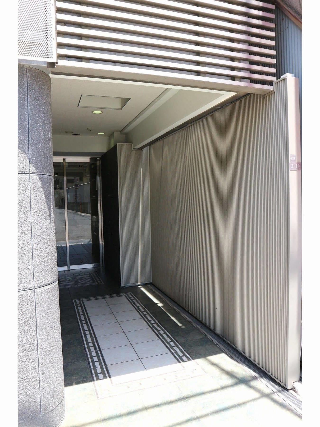 Uehonmachi Plaza Hotel (Adults Only) โอซาก้า ภายนอก รูปภาพ