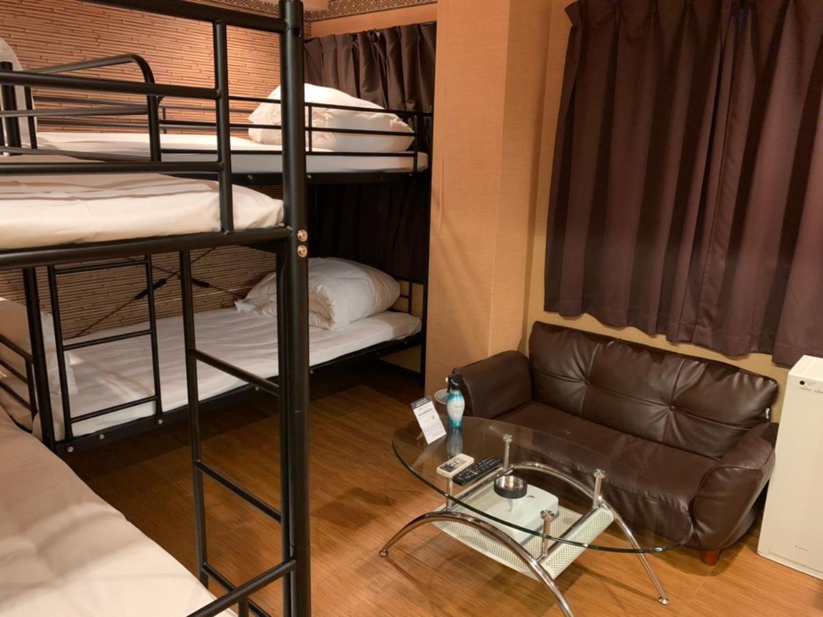 Uehonmachi Plaza Hotel (Adults Only) โอซาก้า ภายนอก รูปภาพ